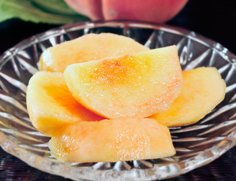 菱沼農園 福島生まれの桃 ５品種リレー はつひめ ふくあかり あかつき かぐや 黄ららのきわみ 約2kg 6 9玉 産地箱 福島県産 常温 豊洲市場ドットコム