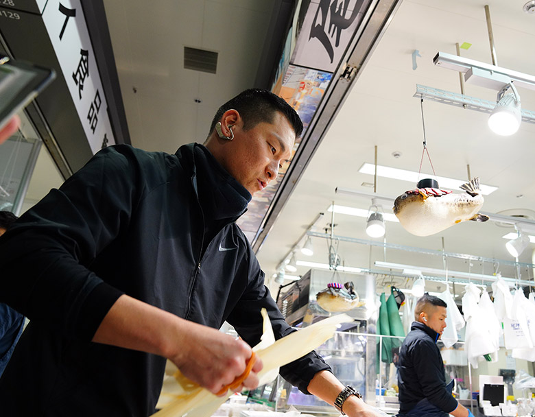 まさに冬だけの至極の珍味「とらふぐの白子」