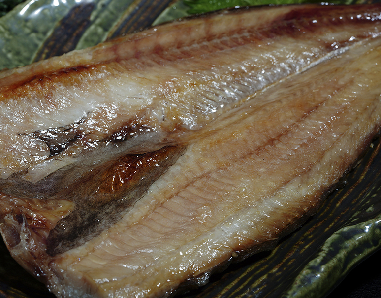 新物 真ホッケ開き干物 北海道礼文島産 1枚350 400g 5枚 冷蔵 豊洲市場ドットコム