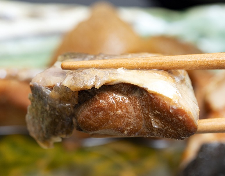 未利用の部位を使用 ぶり大根缶詰 ブランドブリ黒瀬ぶりの尾肉使用 170g 6缶 常温 豊洲市場ドットコム